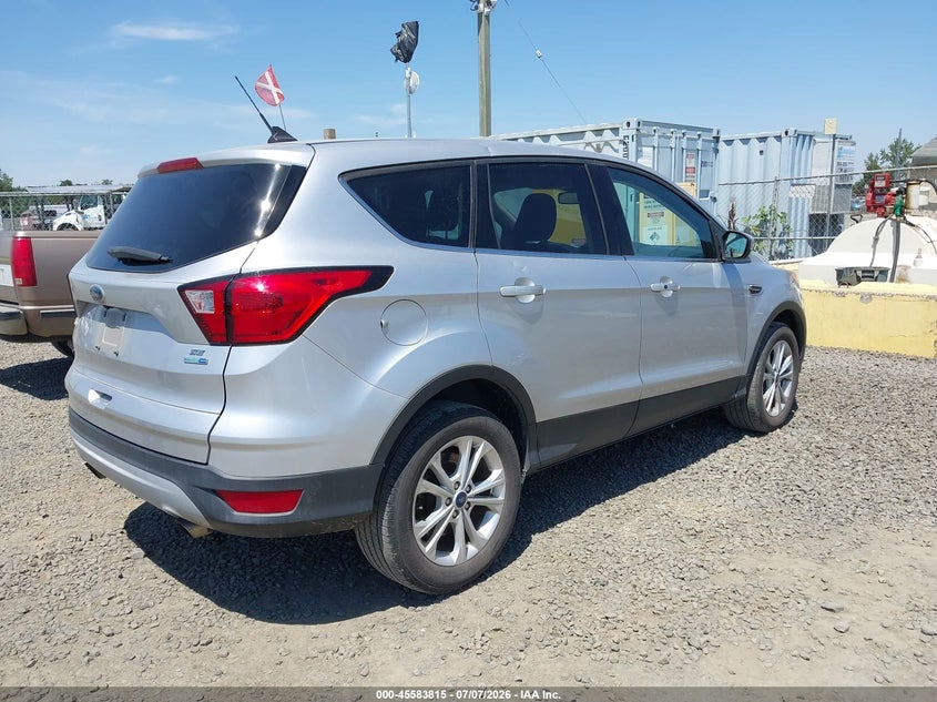 2019 Ford Escape Se VIN: 1FMCU9GD4KUA65813 Lot: 45583815