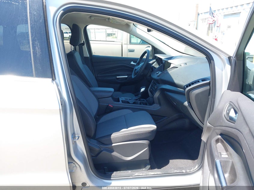 2019 Ford Escape Se VIN: 1FMCU9GD4KUA65813 Lot: 45583815