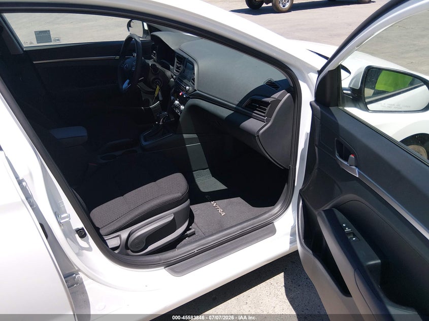 2020 HYUNDAI ELANTRA auction photo 5