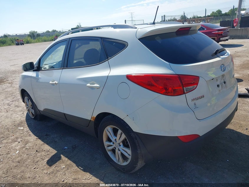 2011 HYUNDAI TUCSON auction photo 3