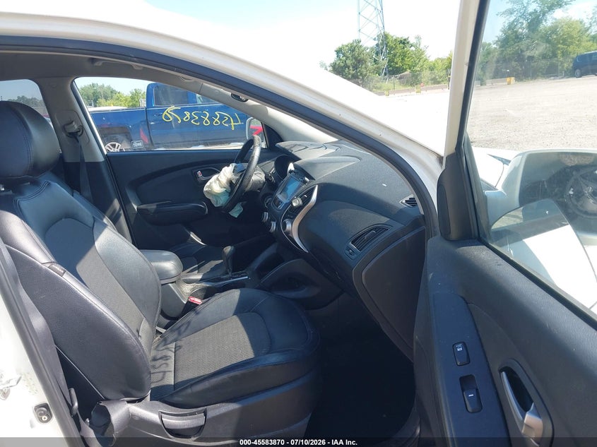 2011 HYUNDAI TUCSON auction photo 5