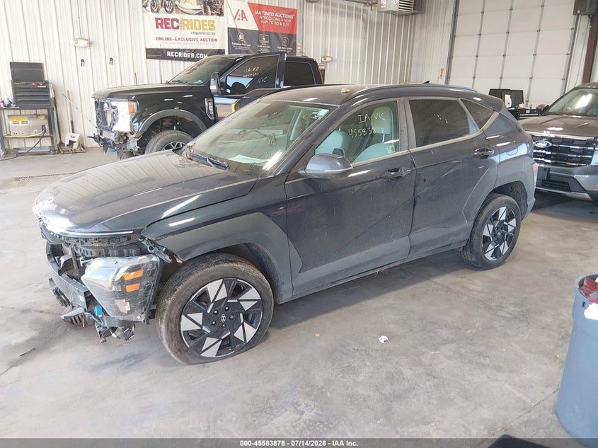 2024 HYUNDAI KONA auction photo 2