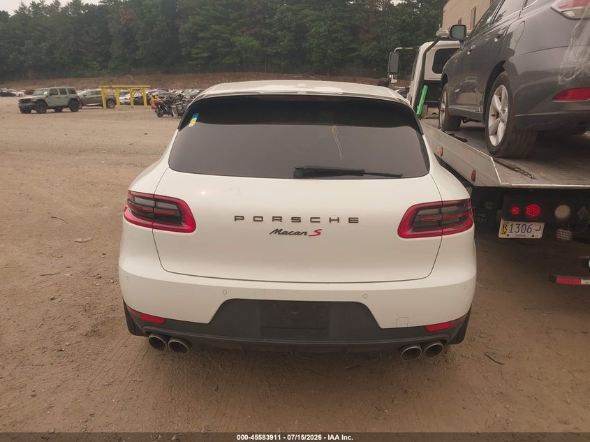 2016 PORSCHE MACAN S · Фото 15