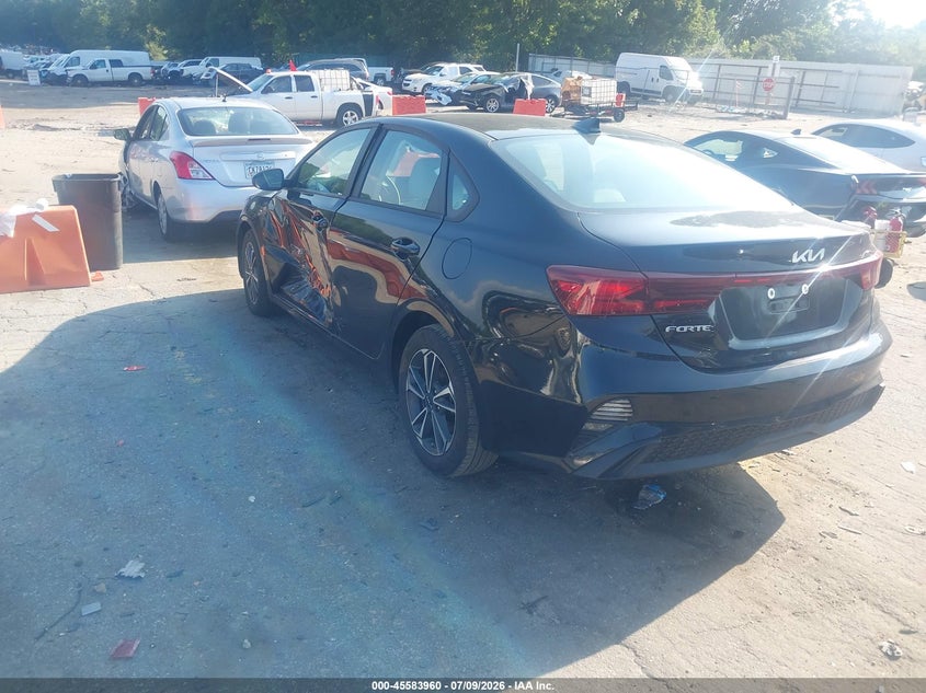 2023 KIA FORTE auction photo 3