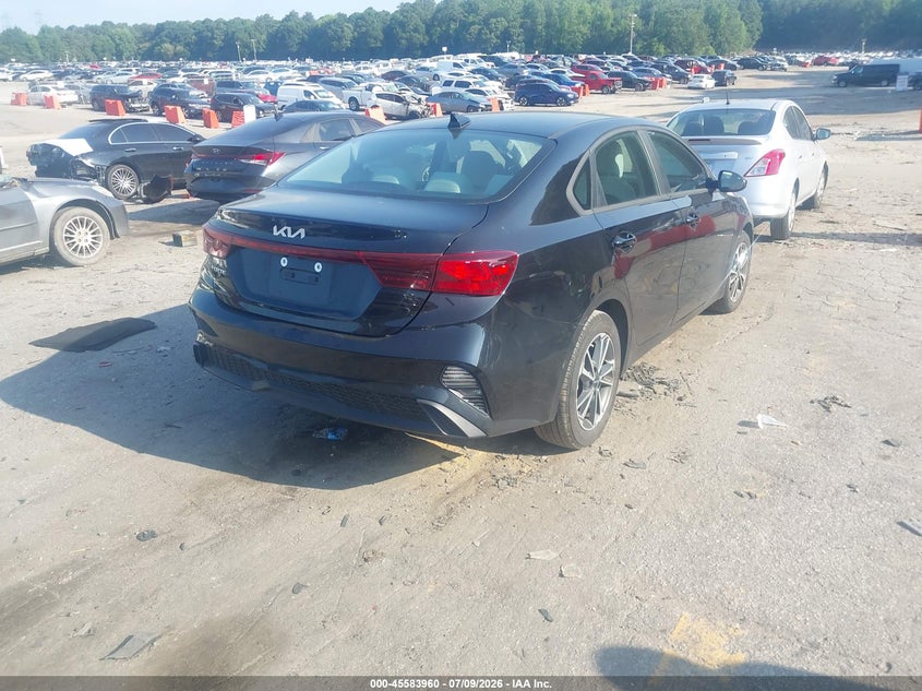 2023 KIA FORTE auction photo 4