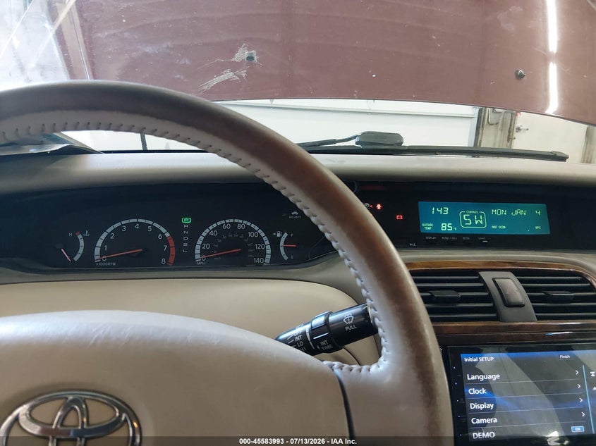 2002 TOYOTA AVALON auction photo 7