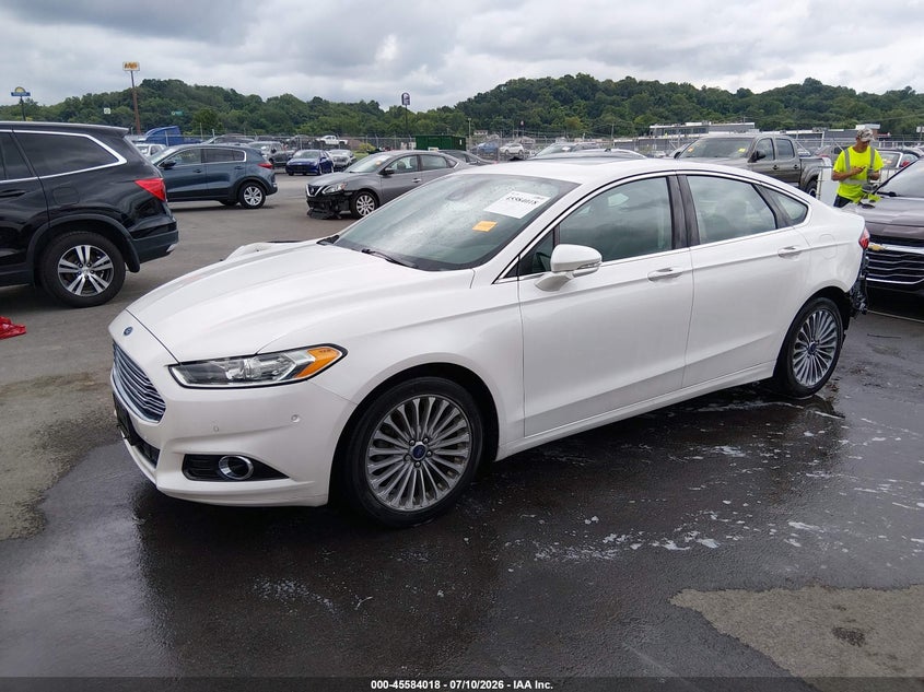 2016 Ford Fusion, Left Rear, IAAI, VIN 3FA6P0D9XGR327052 — photo 2