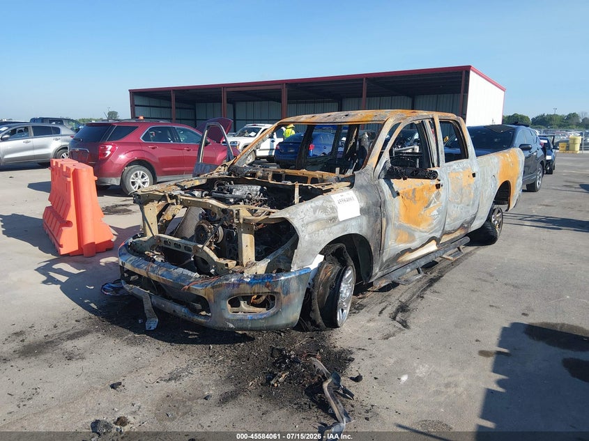 Vin: 3c6ur5cl9mg557007, lot: 46082414, ram 2500 tradesman  4x4 6'4 box 20212