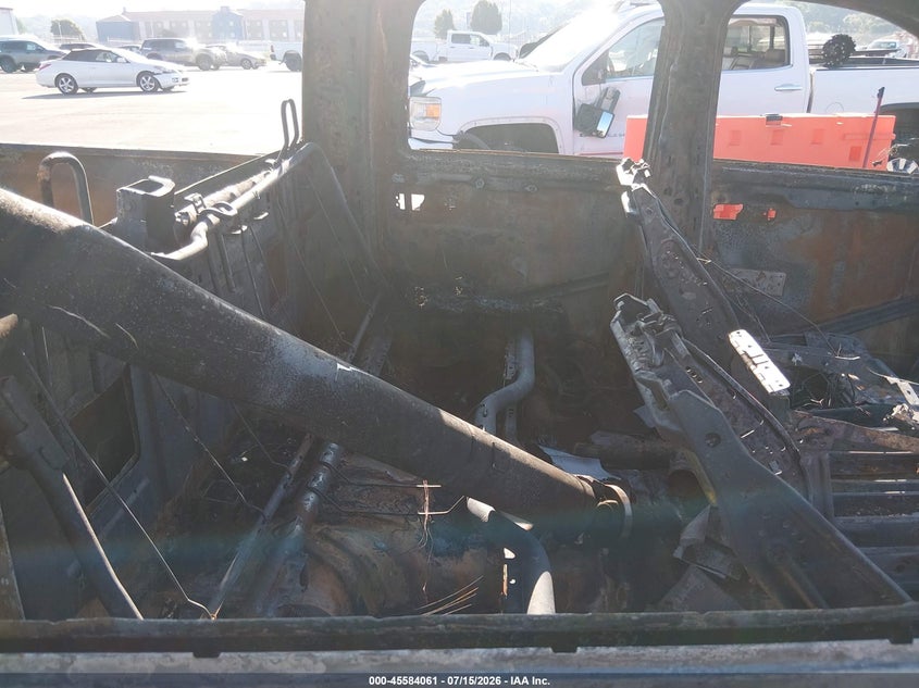 2021 Ram 2500 Tradesman 4X4 6'4 Box VIN: 3C6UR5CL9MG557007 Lot: 45584061