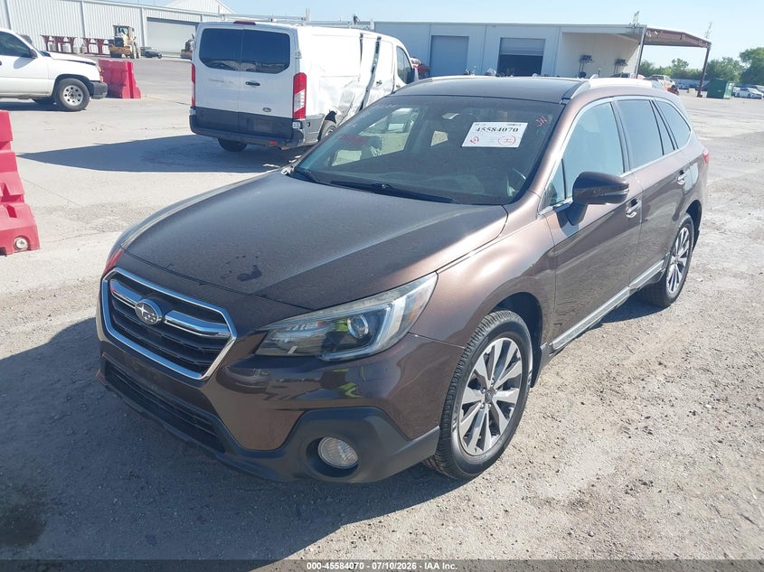 2019 Subaru Outback, Правый бок, IAAI, VIN 4S4BSETC4K3355823 — фото 2