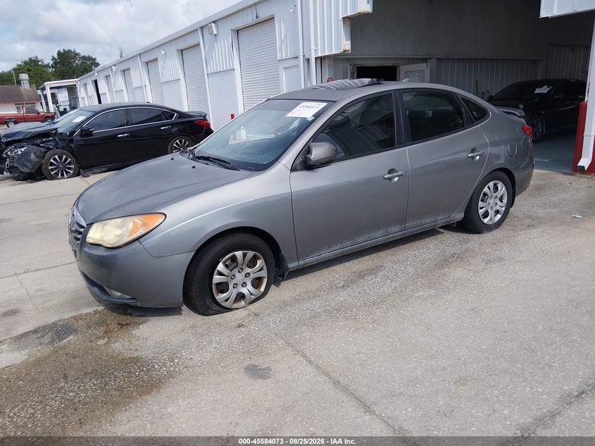 2010 HYUNDAI ELANTRA auction photo 2