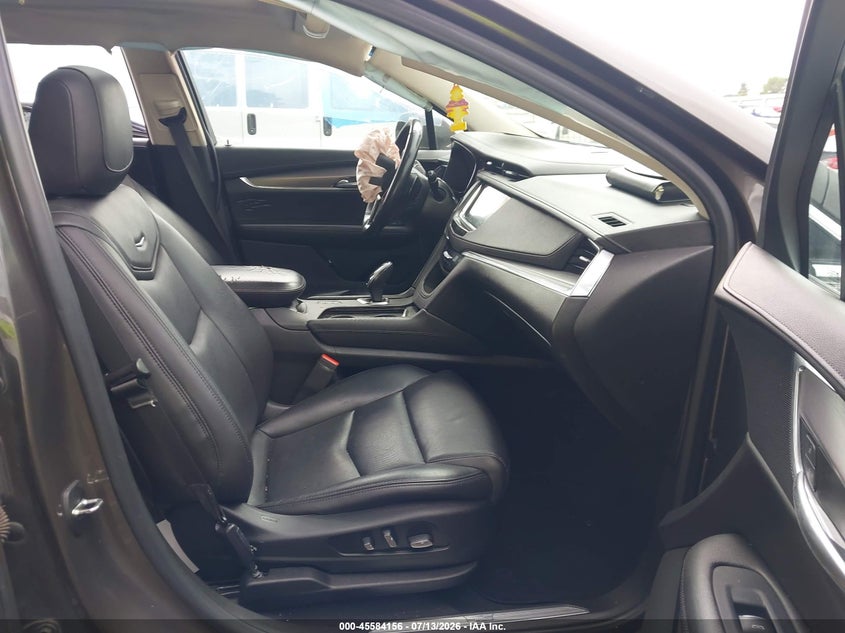 CADILLAC XT5 - zdjęcie 5