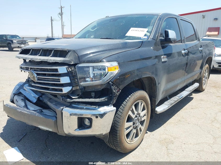 TOYOTA TUNDRA - zdjęcie 2