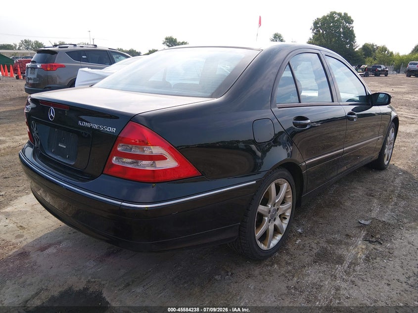 2004 MERCEDES-BENZ C 230 auction photo 4