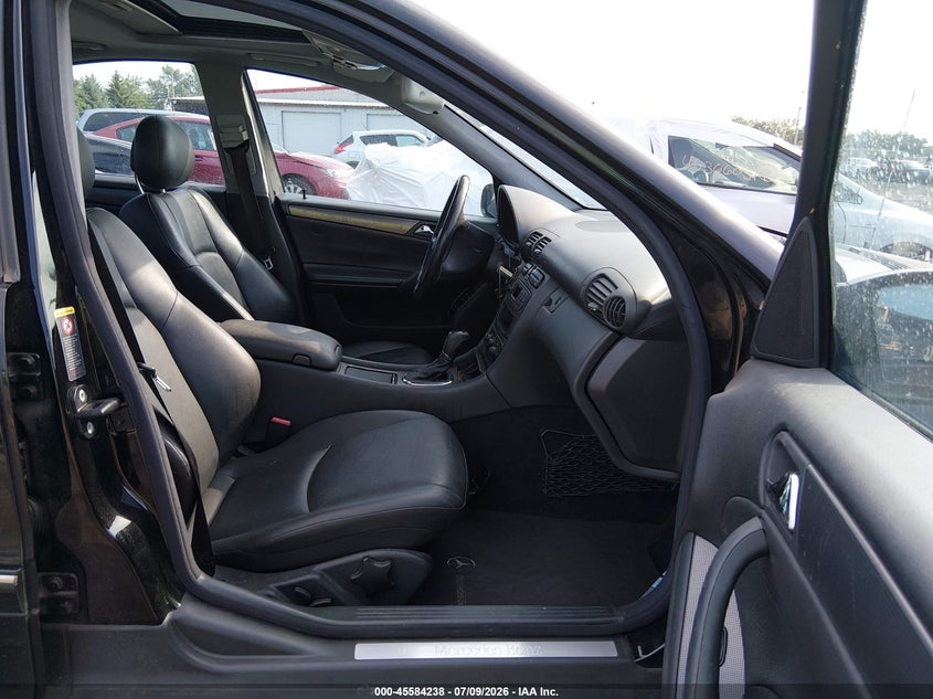 2004 MERCEDES-BENZ C 230 auction photo 5