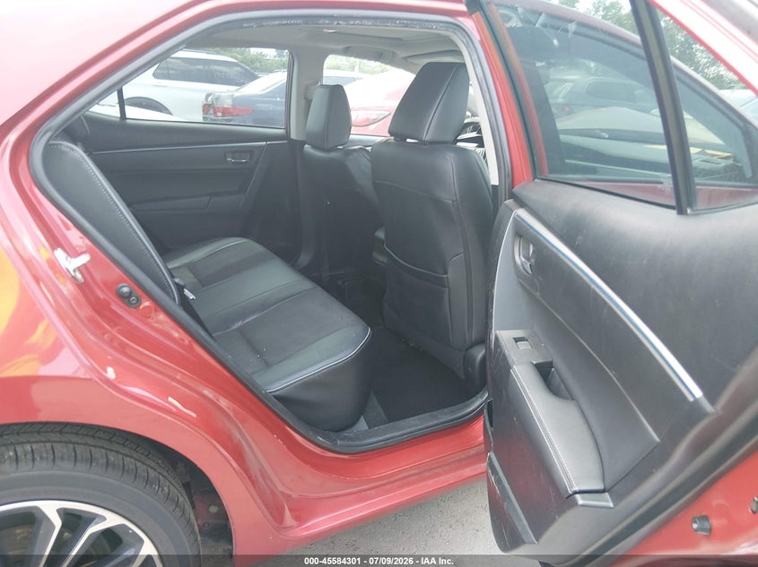 2015 TOYOTA COROLLA auction photo 8