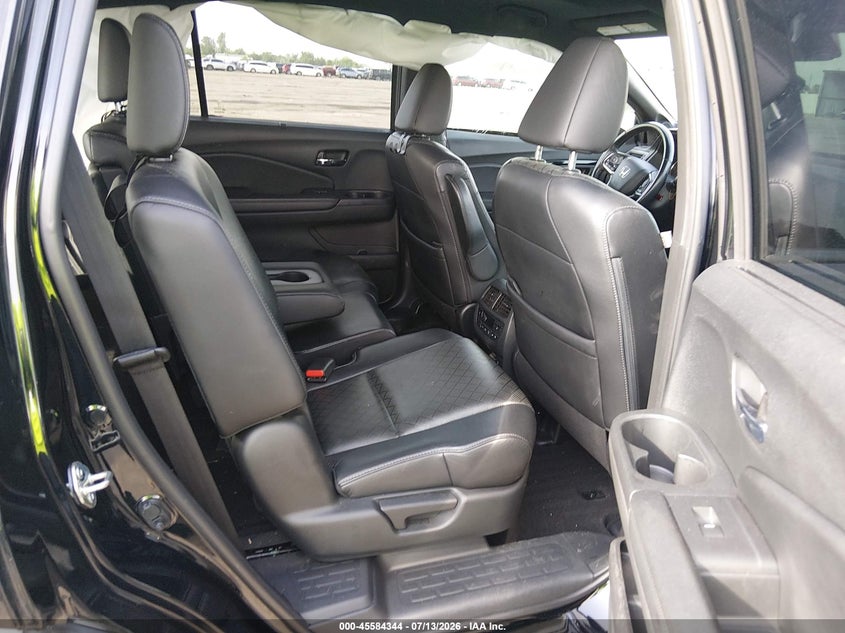 2020 Honda Passport Awd Elite VIN: 5FNYF8H02LB015674 Lot: 45584344