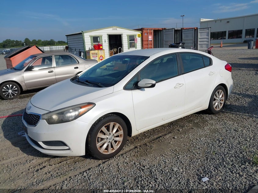 2014 Kia Forte, Обычный износ, IAAI, VIN KNAFX4A69E5127322 — фото 2