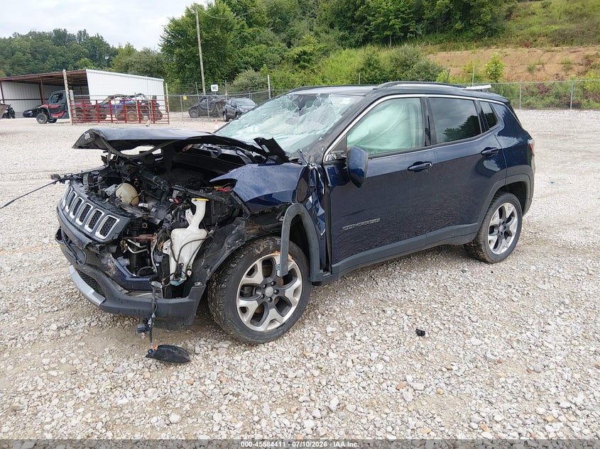 2018 Jeep Compass, Front & Rear, IAAI, VIN 3C4NJDCB3JT201578 — photo 2