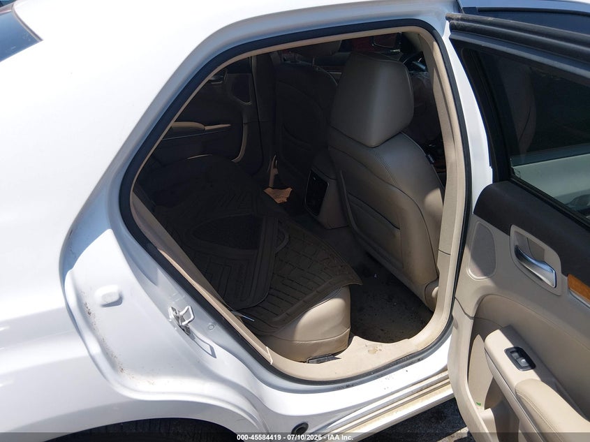 2014 Chrysler 300C VIN: 2C3CCAEG1EH355153 Lot: 45584419