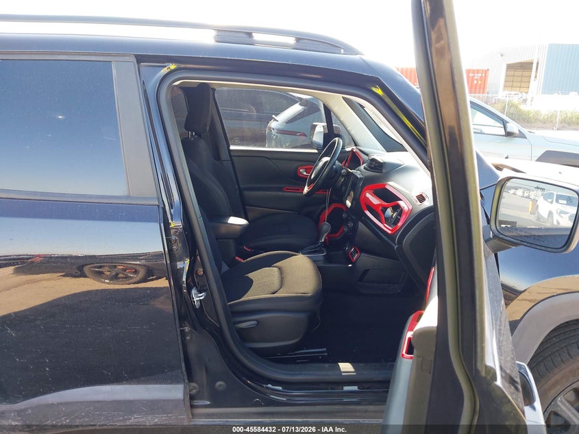 AtlanticExpress - Jeep Renegade