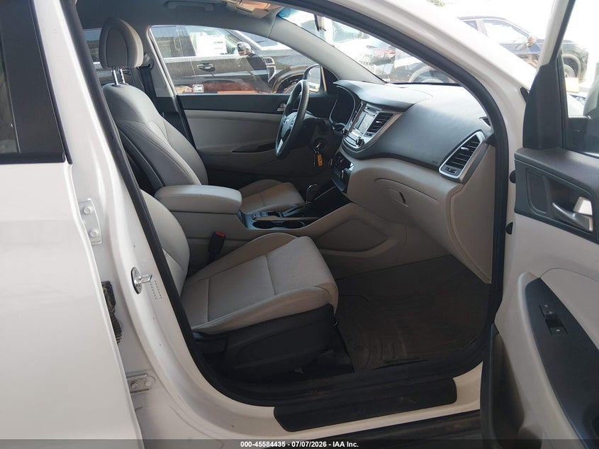 2018 HYUNDAI TUCSON auction photo 5