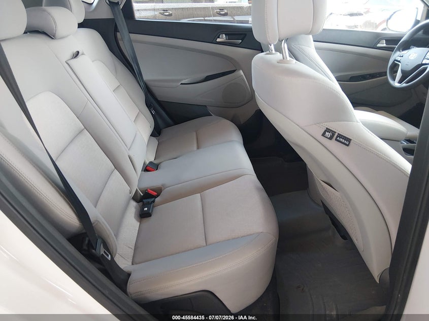 2018 HYUNDAI TUCSON auction photo 8