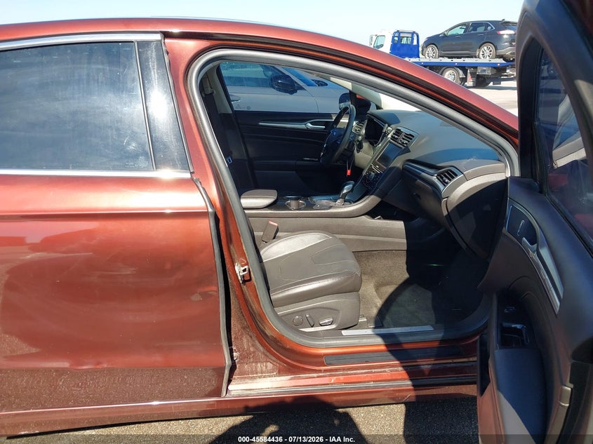 2015 FORD FUSION auction photo 5
