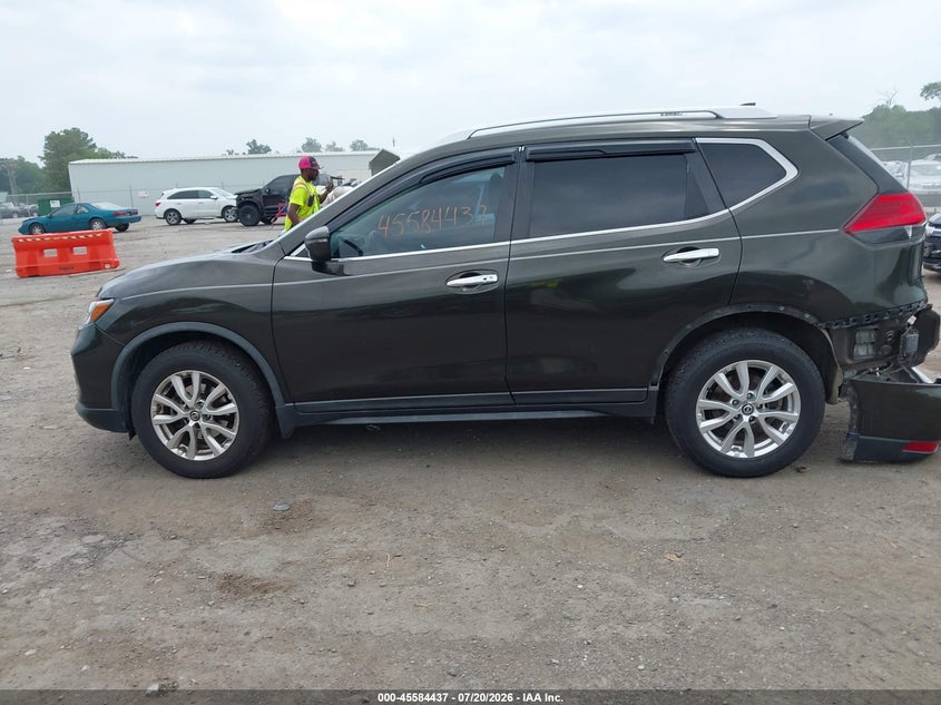 2017 Nissan Rogue Sv VIN: JN8AT2MV1HW257677 Lot: 45584437