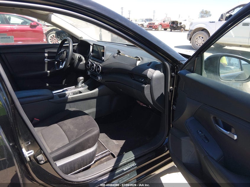 2024 NISSAN SENTRA auction photo 5