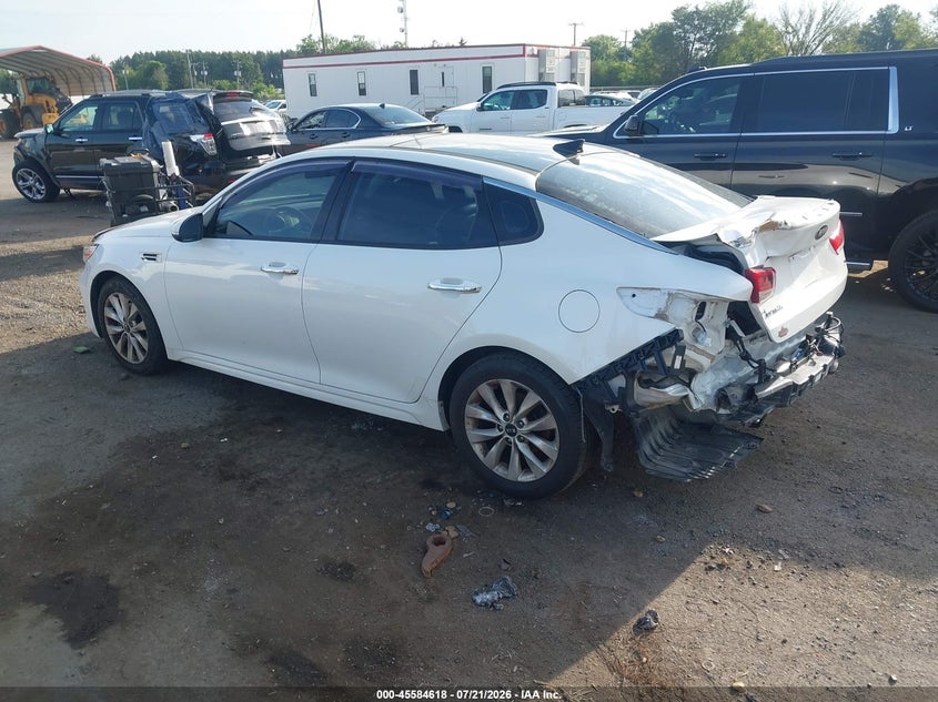 Vin: 5xxgt4l30jg237039, lot: 46082971, kia optima s 20183