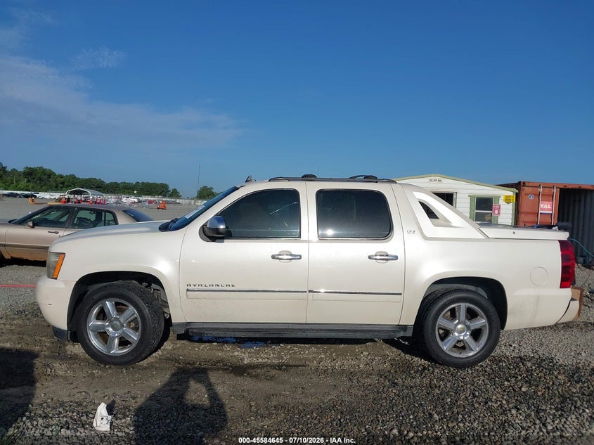 2011 CHEVROLET AVALANCHE TRUCK 5.3L V-8 VVT, 320HP