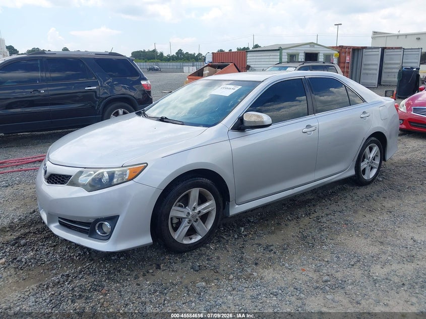 2014 Toyota Camry, Normal Wear & Tear, IAAI, VIN 4T1BF1FK9EU859606 — photo 2