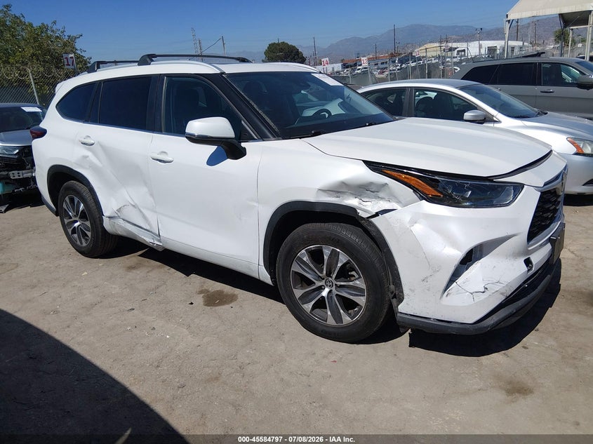 Vin: 5tdkdrah8ps520170, lot: 46083150, toyota highlander xle 2023 img_1
