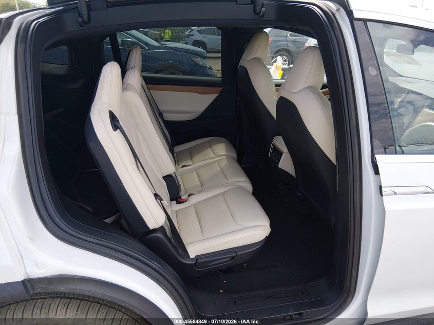 2020 Tesla Model X Long Range Dual Motor All-Wheel Drive/Long Range Plus Dual Motor All-Wheel Drive VIN: 5YJXCAE22LF262324 Lot: 45584849