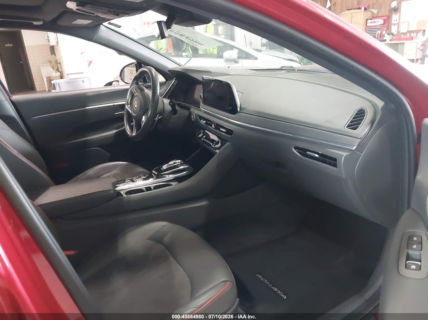 2020 HYUNDAI SONATA auction photo 5