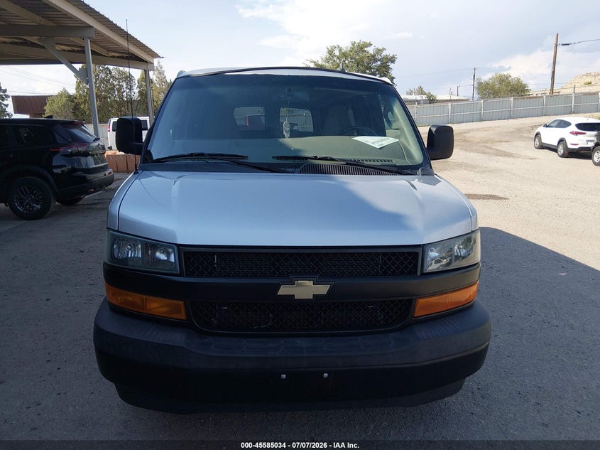 2019 CHEVROLET EXPRESS 2500 auction photo 6