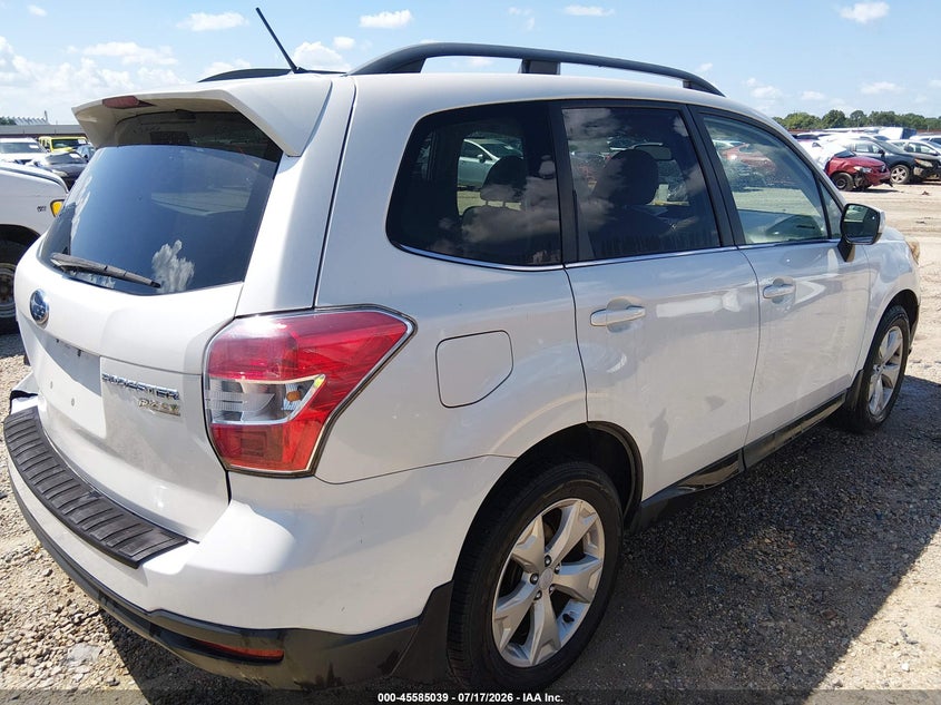 2015 SUBARU FORESTER auction photo 4