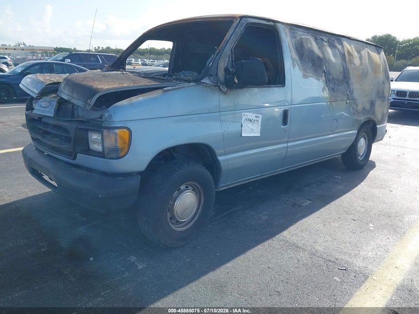 2000 Ford Transit, Total Burn, IAAI, VIN 1FTRE1423YHB20057 — photo 2