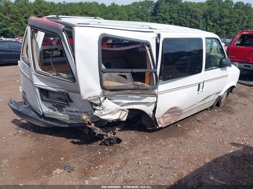1998 CHEVROLET ASTRO auction photo 4