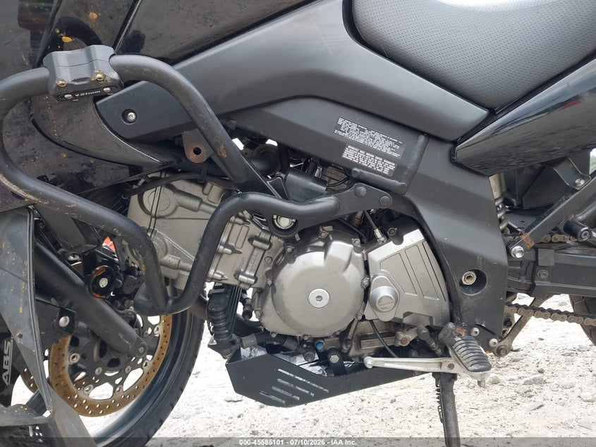 2011 Suzuki Dl650 A VIN: JS1VP54B4B2100033 Lot: 45585101