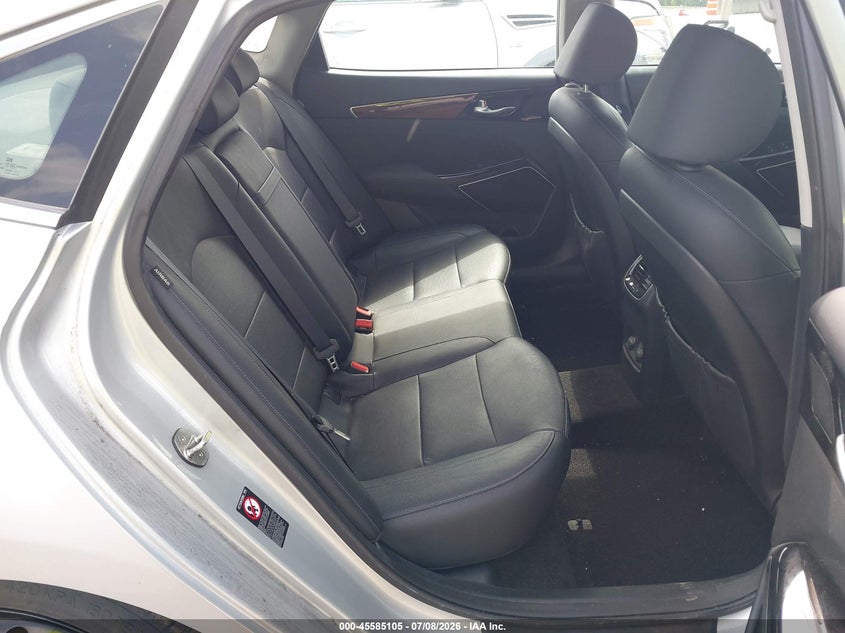 2017 Kia Cadenza Premium VIN: KNALC4J13H5062572 Lot: 45585105