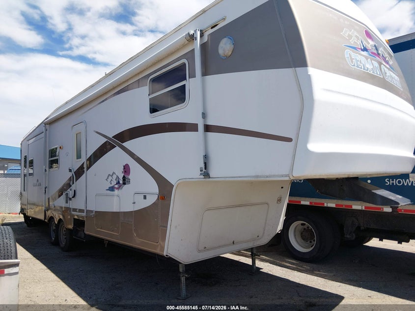 2002 CEDAR CREEK M-36RLTS auction photo 1