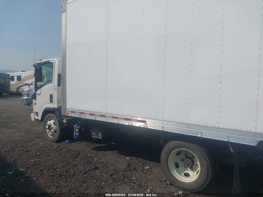 2019 ISUZU NQR auction photo 3