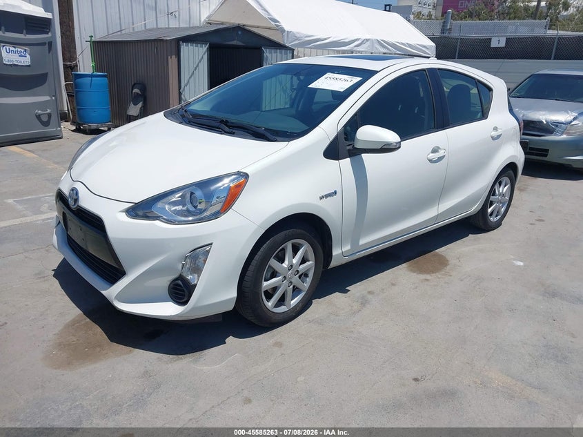 2015 Toyota Prius c, Правий зад, IAAI, VIN JTDKDTB36F1091607 — фото 2
