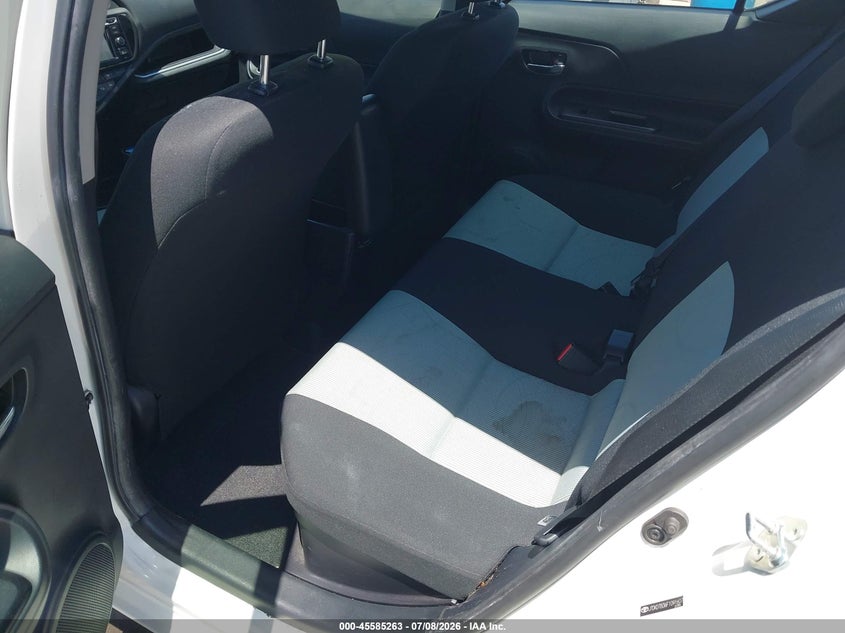 2015 Toyota Prius C Three VIN: JTDKDTB36F1091607 Lot: 45585263