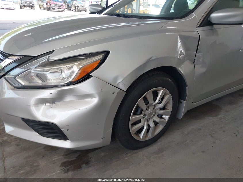 2017 NISSAN ALTIMA auction photo 6