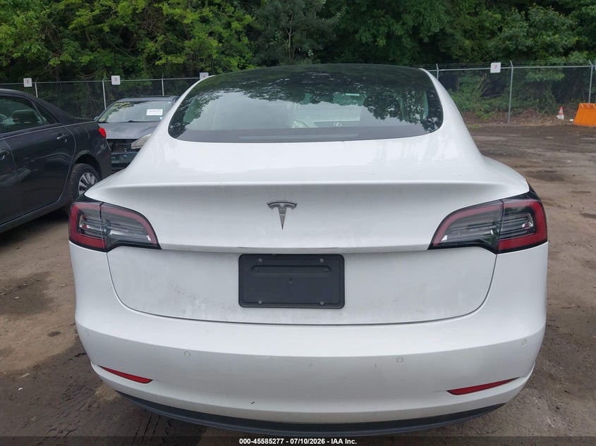 2019 Tesla Model 3 Long Range/Mid Range/Standard Range/Standard Range Plus VIN: 5YJ3E1EA7KF484002 Lot: 45585277