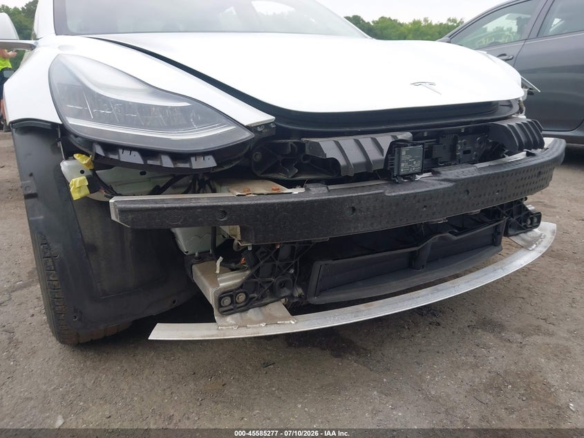 2019 Tesla Model 3 Long Range/Mid Range/Standard Range/Standard Range Plus VIN: 5YJ3E1EA7KF484002 Lot: 45585277