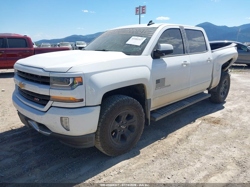 2018 Chevrolet Silverado, Лівий зад, IAAI, VIN 3GCUKRECXJG395207 — фото 2